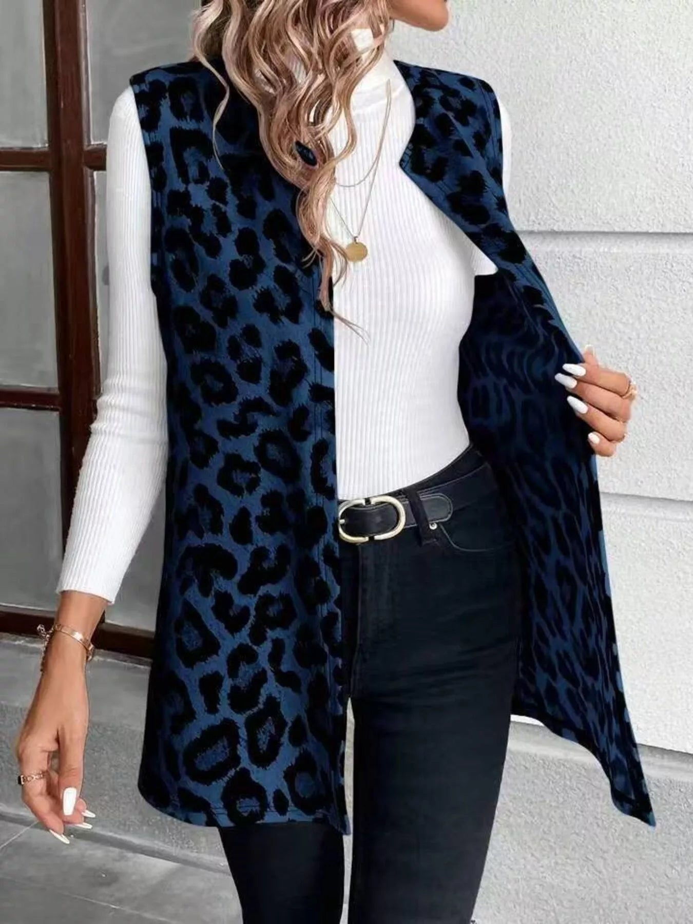 Sarah Express Women's Sleeveless Leopard Print Vest Coat