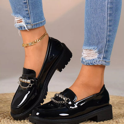 Sarah Express Women's Chain Embellished Round Toe Loafers Black