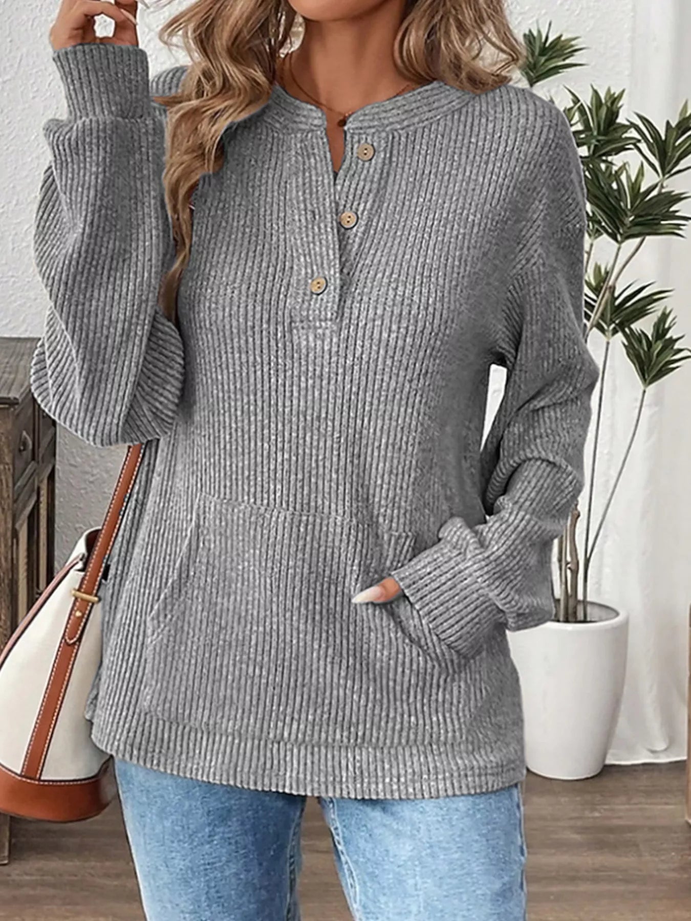 Sarah Express Women's Ribbed Button Detail Long Sleeve T-Shirt
