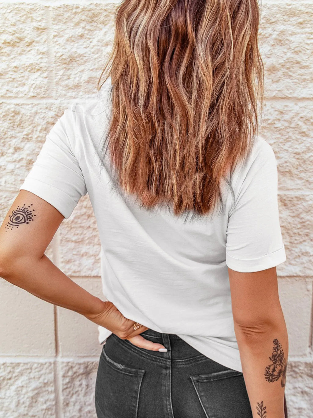 Sarah Express Women's Game Day Bowknot Embroidered Casual Tee