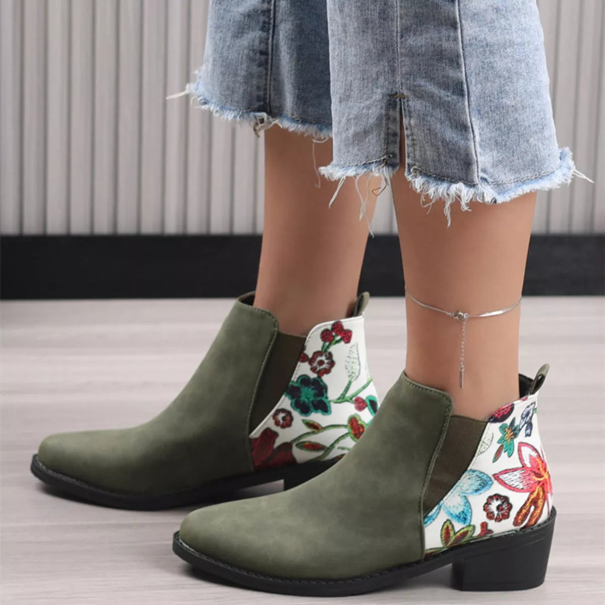 Trendsi Women's Point Toe Block Heel Ankle Boots Green Pattern