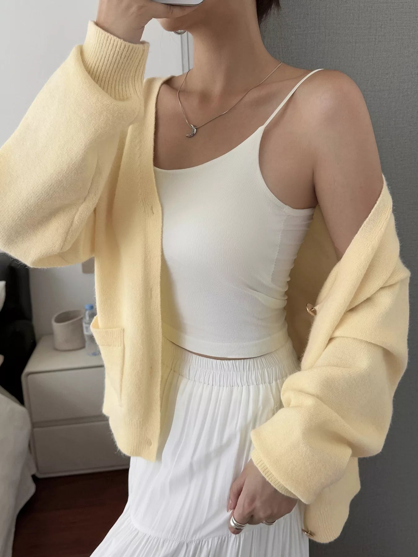 Sarah Express Women's V-Neck Button-Down Cardigan with Pockets