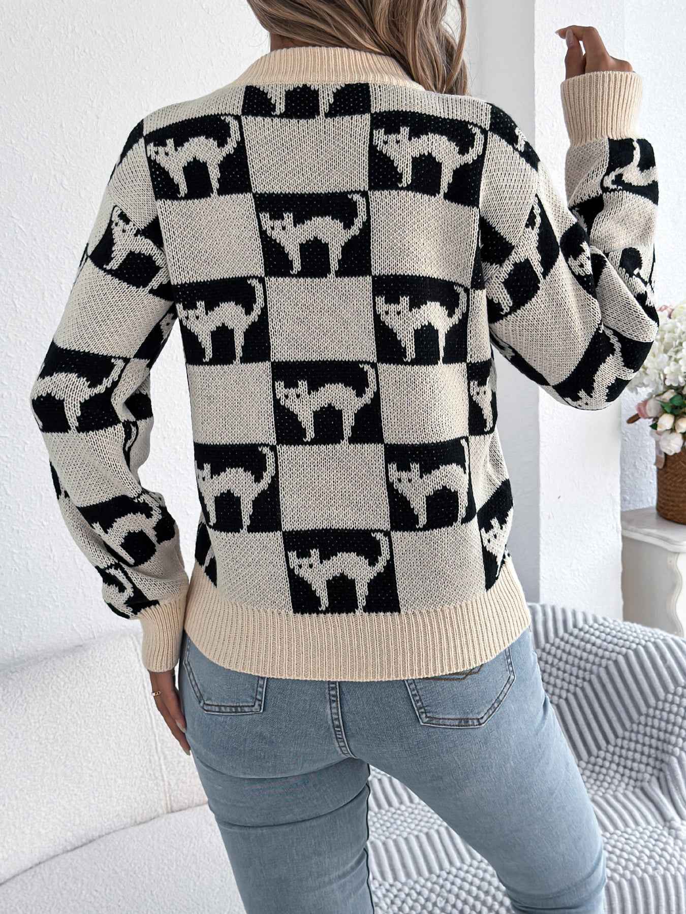 Sarah Express Women's Halloween Plaid Lantern Sleeve Pullover Sweater