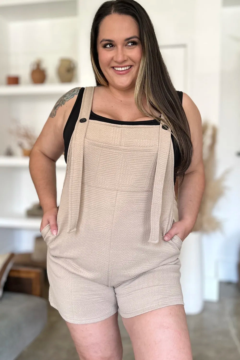 Sarah Express Women’s Plus Size Textured Sleeveless Romper Casual