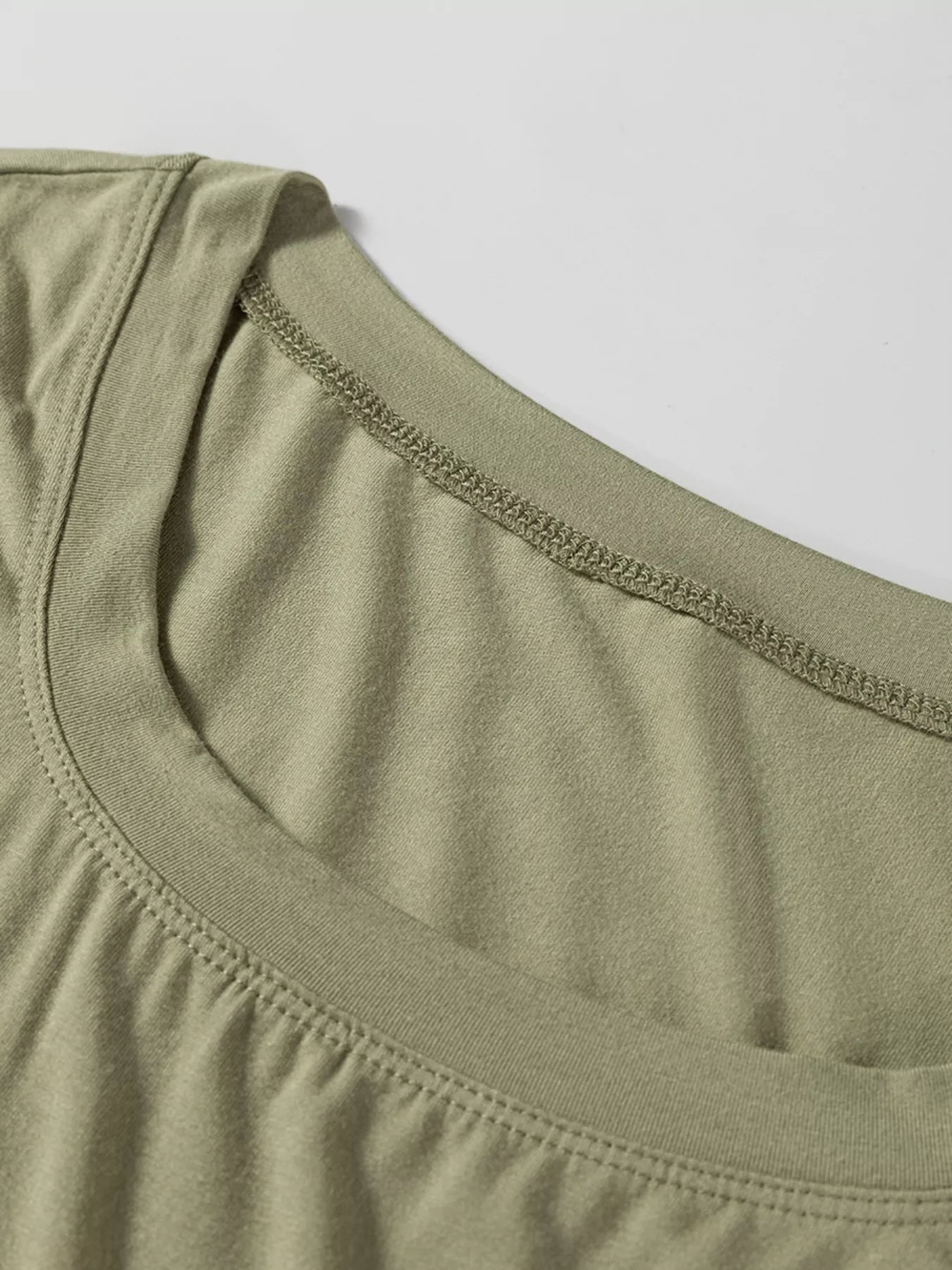 Sarah Express Women's Solid Color Long Sleeve Fitted Top