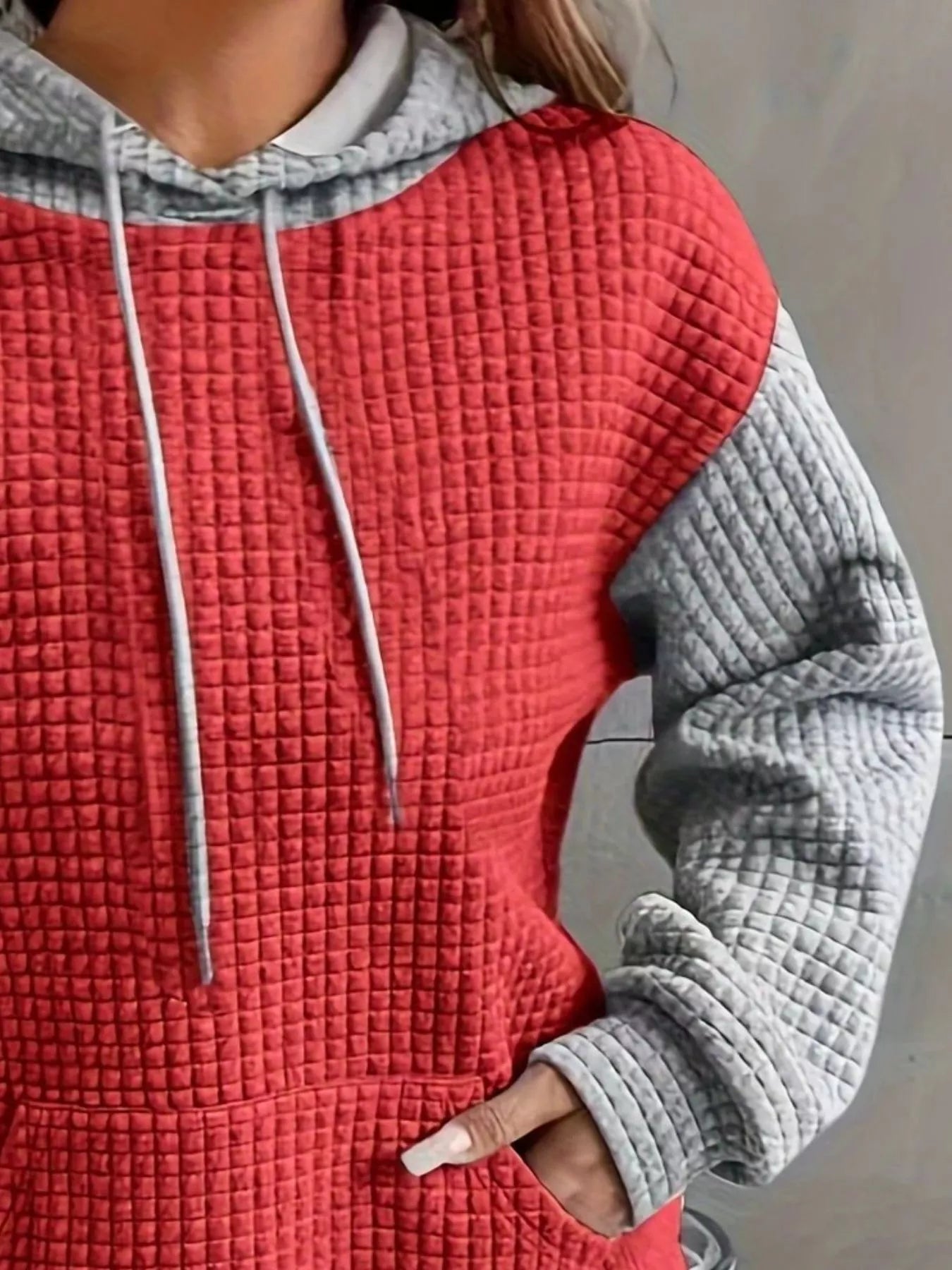 Sarah Express Women's Textured Kangaroo Pocket Hoodie Plus Size Drawstring Sweatshirt