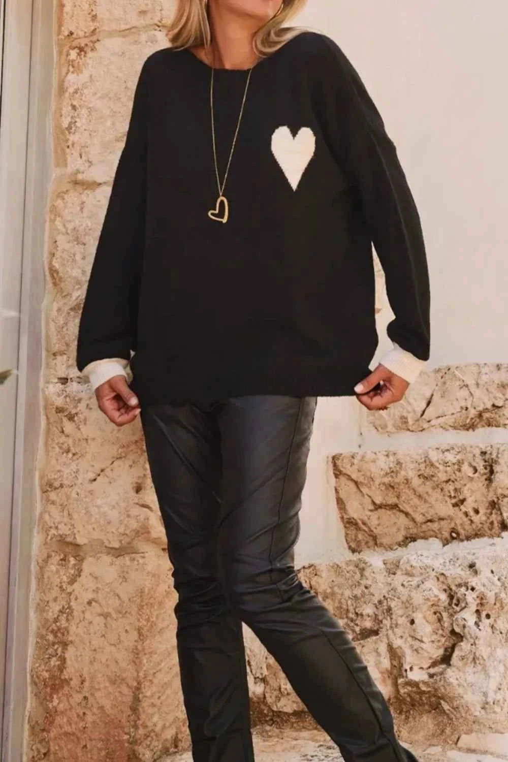 Sarah Express Women's Heart Pattern Round Neck Long Sleeve Sweater