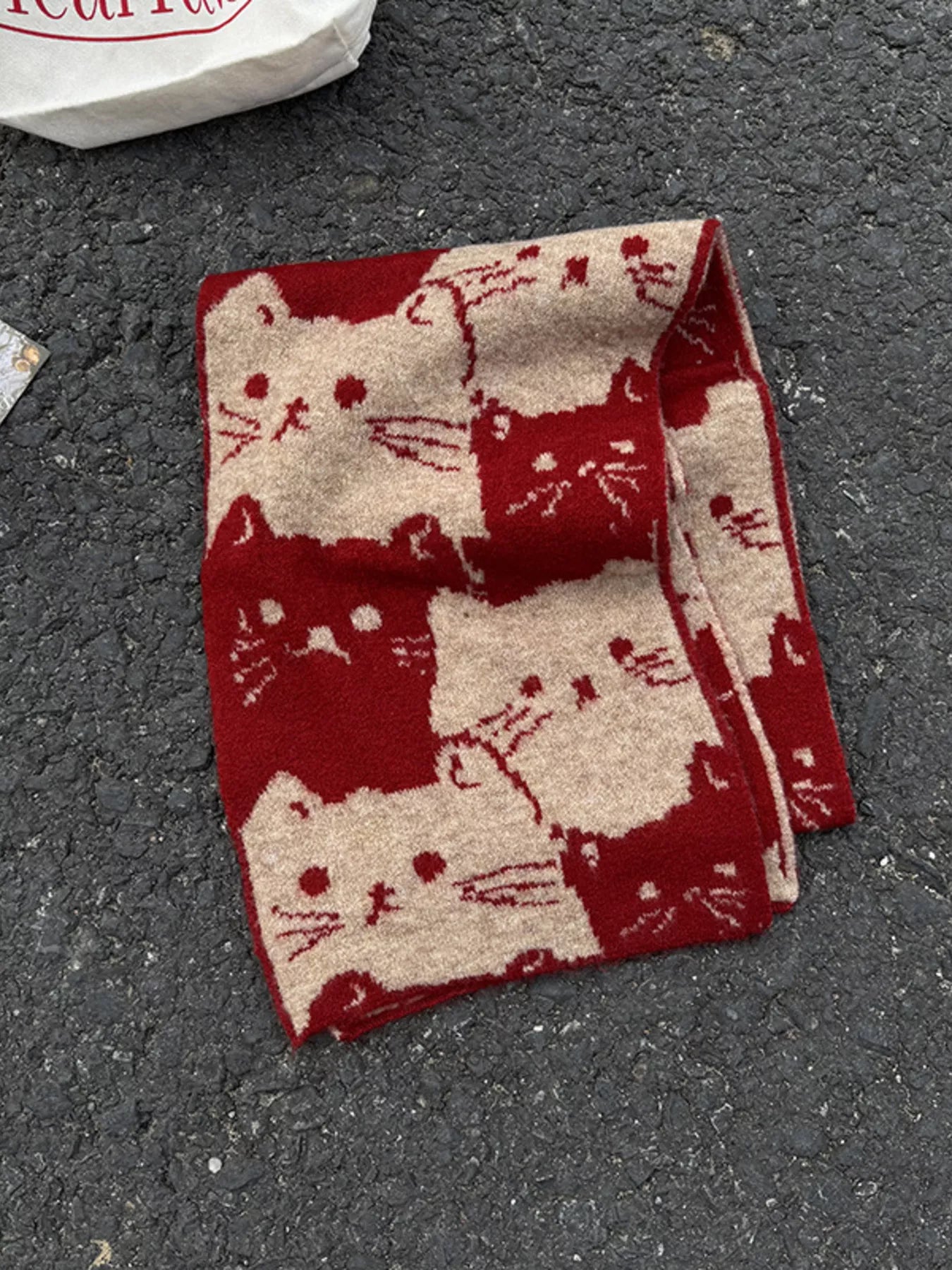 Sarah Express Women's Cute Cat Pattern Knitted Scarf Red ONESIZE