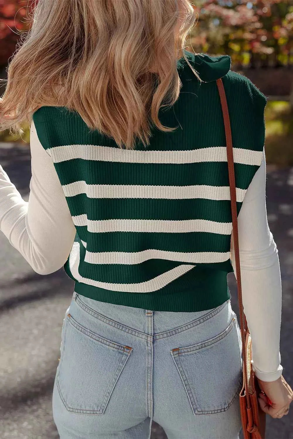 Ribbed Half Zip Collared Sweater Vest