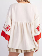 Sarah Express Women's Printed V-Neck Top with Contrast Trim Details