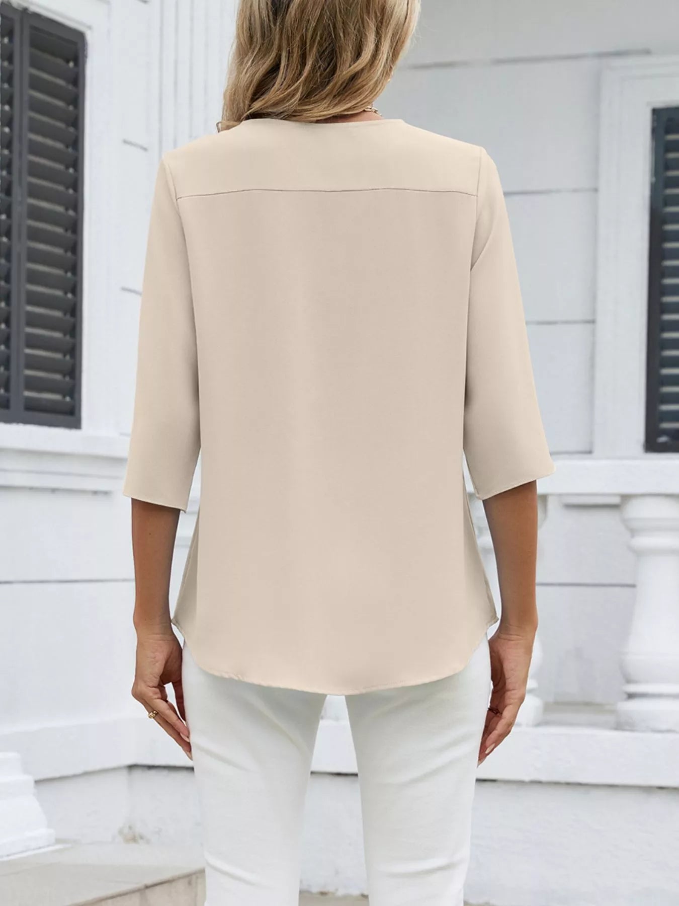 Sarah Express Women's V-Neck 3/4 Sleeve Blouse