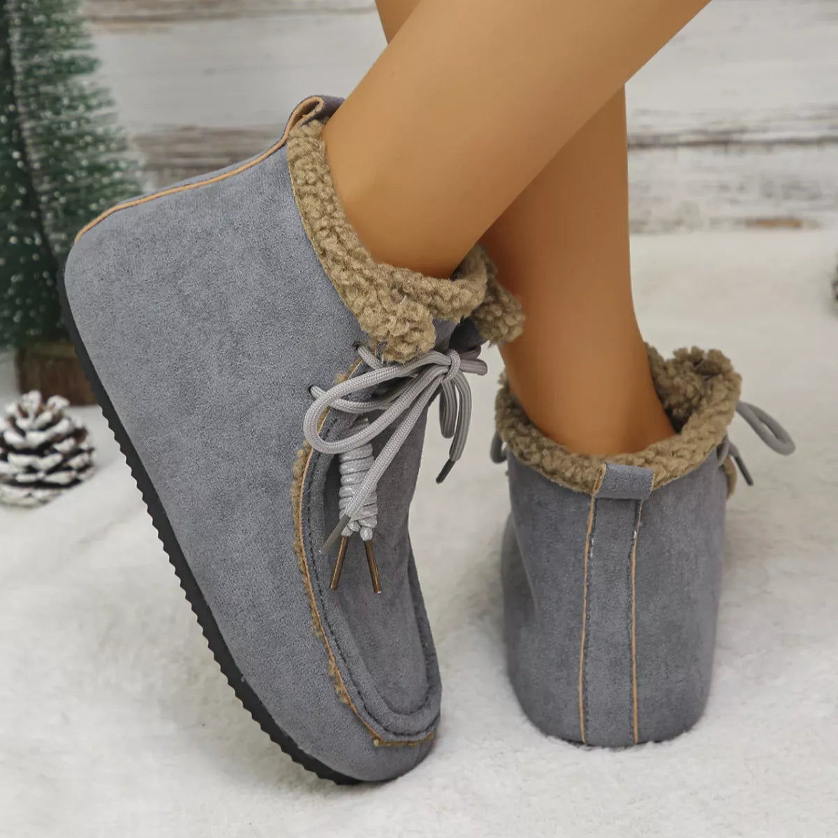 Sarah Express Women's Lace-Up Flat Ankle Boots