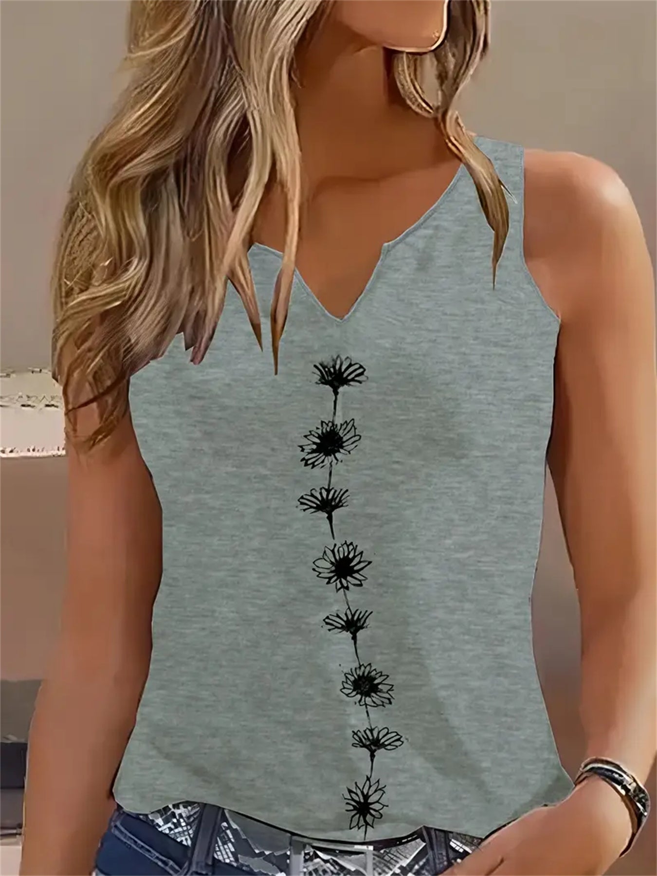 Sarah Express Women's Floral Print Tank Top Notch Neck Sleeveless Summer Casual Top