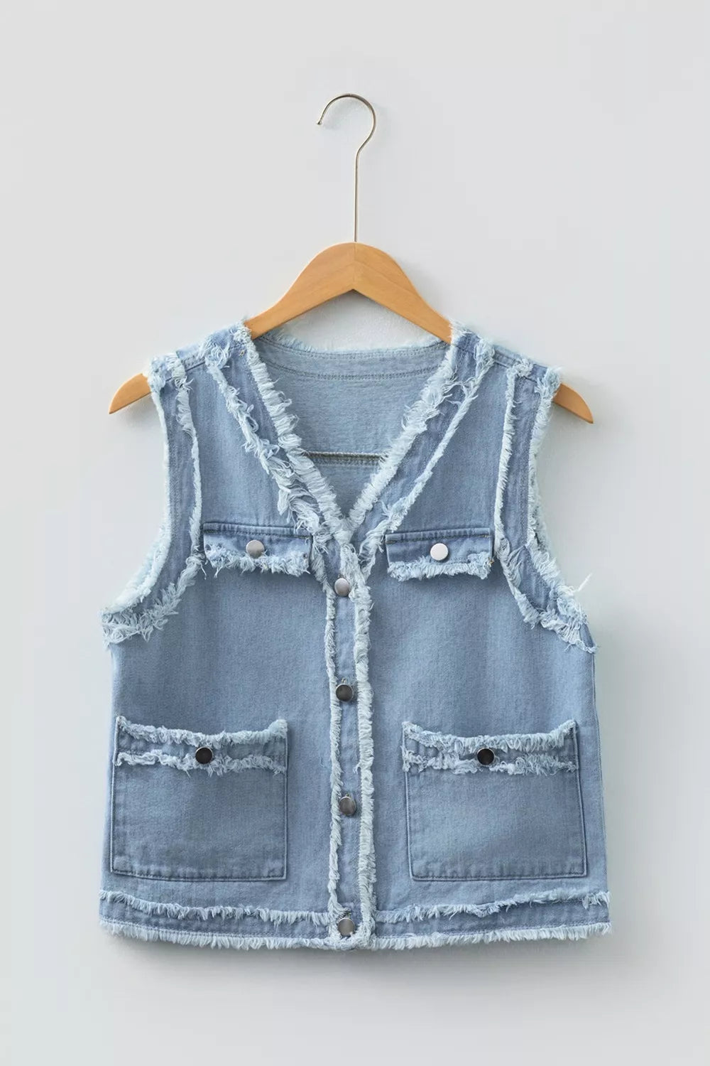 Sarah Express Women's Frayed Edge Flap Pockets Denim Vest Jacket