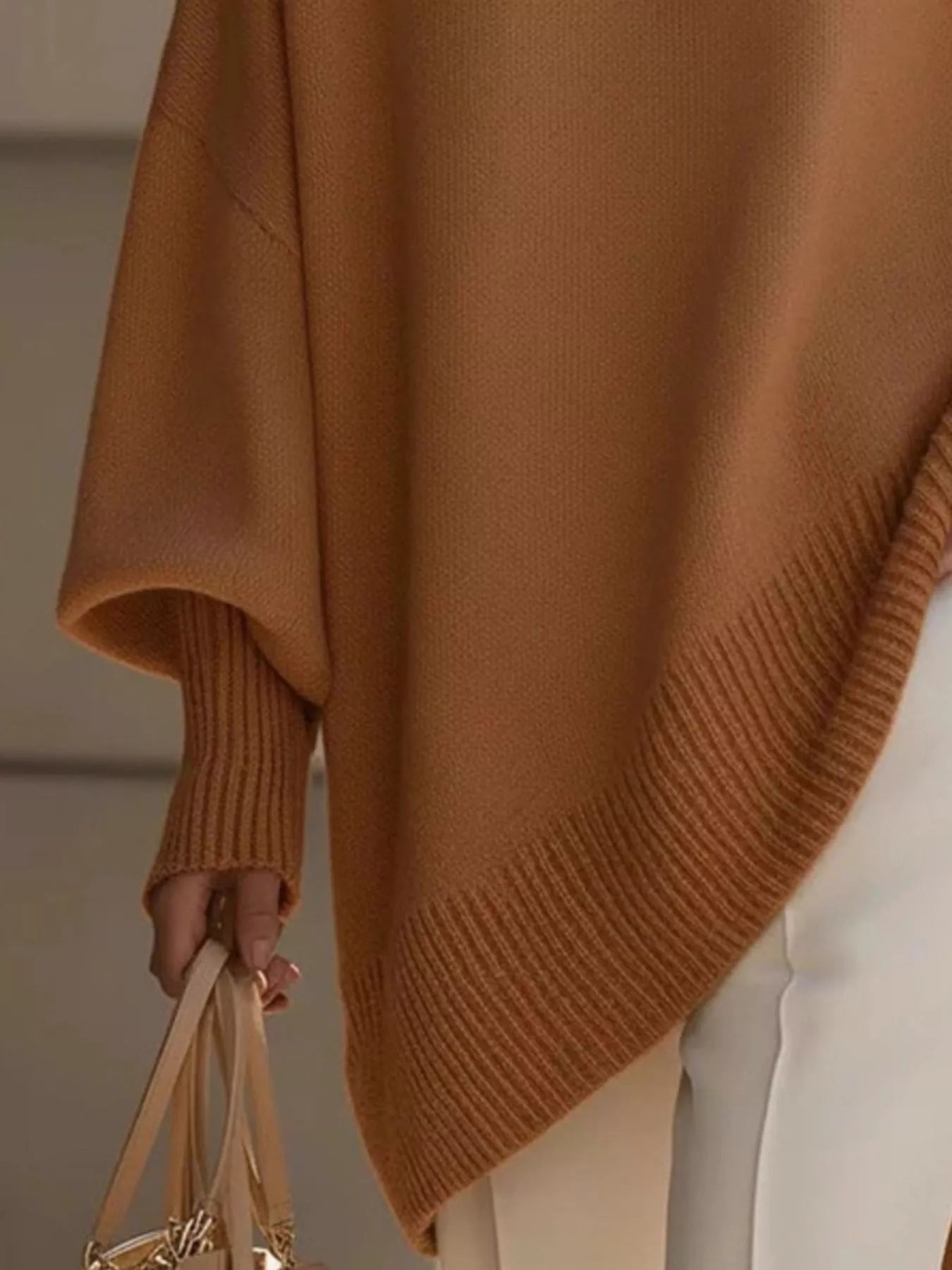 Sarah Express Women's Oversized Batwing Sleeve Round Neck Sweater