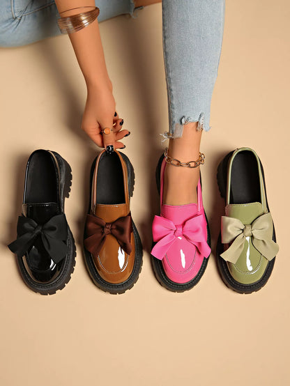 Sarah Express Women's Bow Decor Round Toe Loafers