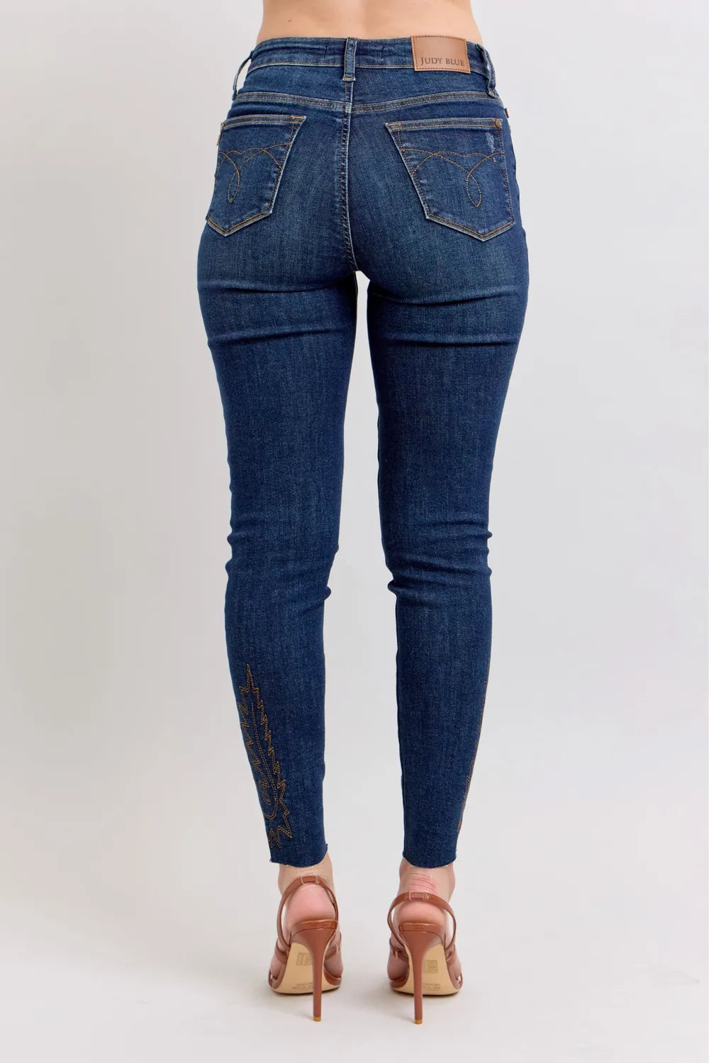 Sarah Express Women’s Plus Size Embroidered High Rise Skinny Jeans
