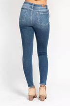 Sarah Express Women’s Plus Size High Rise Button Fly Skinny Jeans
