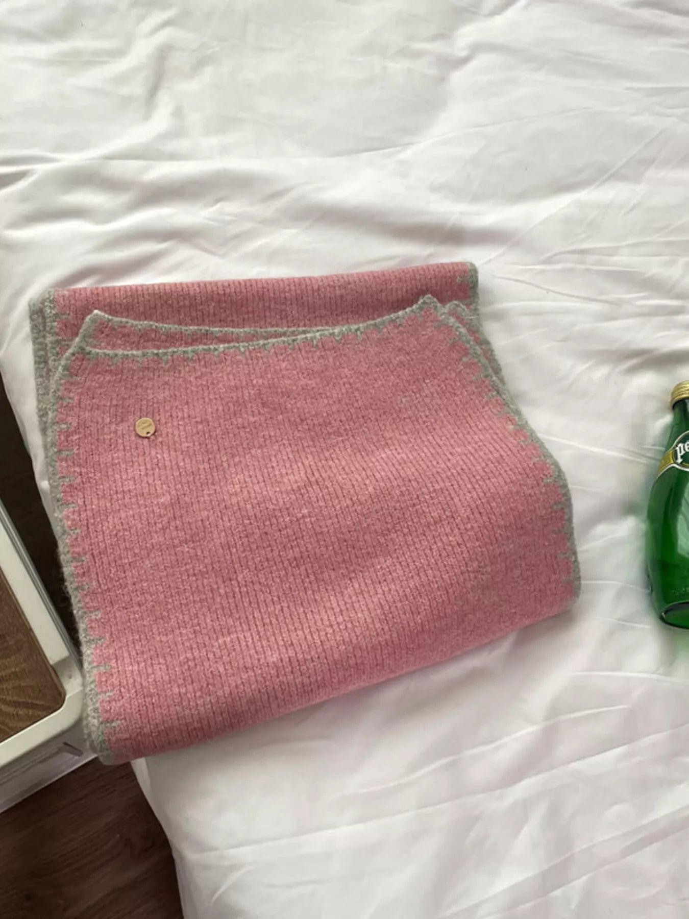 Sarah Express Women's Contrast Trim Knit Scarf Pink One Size