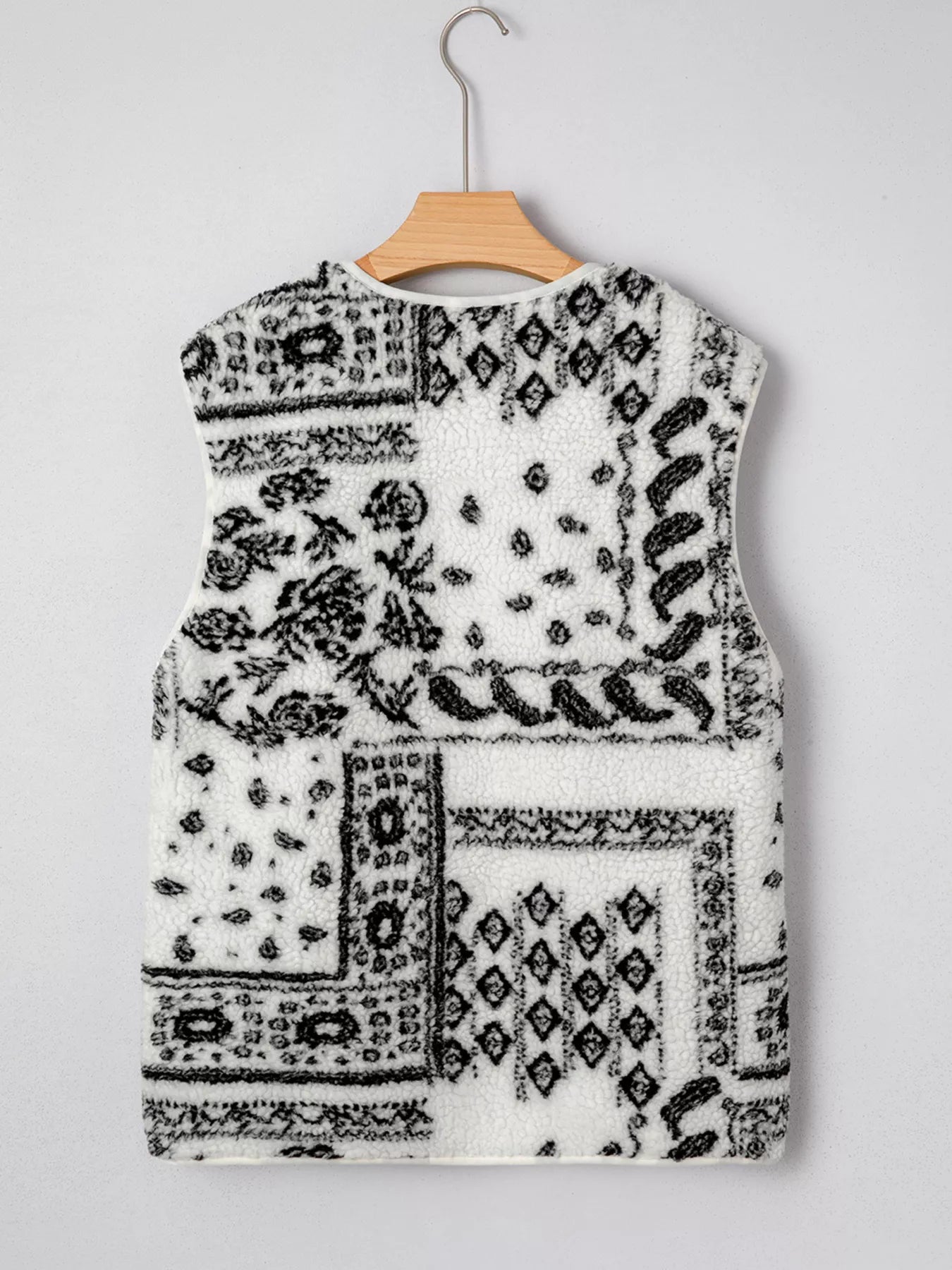 Sarah Express Women's Sherpa Paisley Print Pocketed Western Fashion Vest Jacket