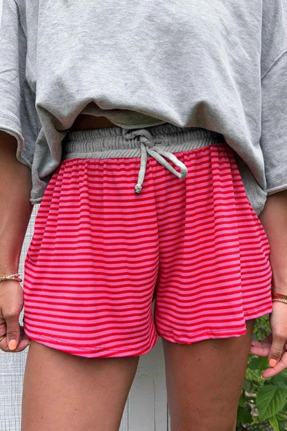 Sarah Express Women's Stripe Contrast Elastic Waist Casual Ribbed Shorts