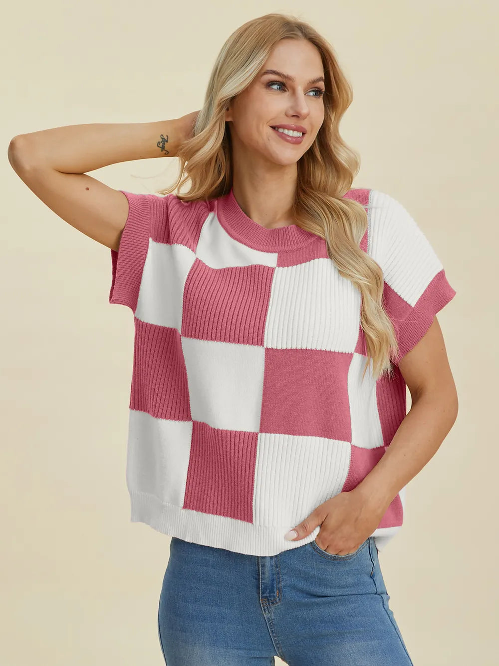 Sarah Express Women's Checkered Round Neck Short Sleeve Sweater