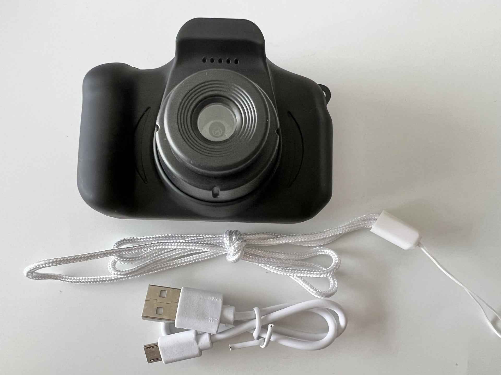 Sarah Express HD Mini Kids Digital Camera 13MP 1080P Cartoon Design with 2.0 Inch Screen Black USB