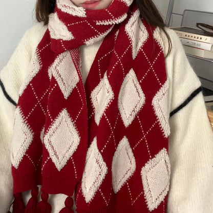 Sarah Express Women's Diamond Pattern Knitted Tassel Scarf