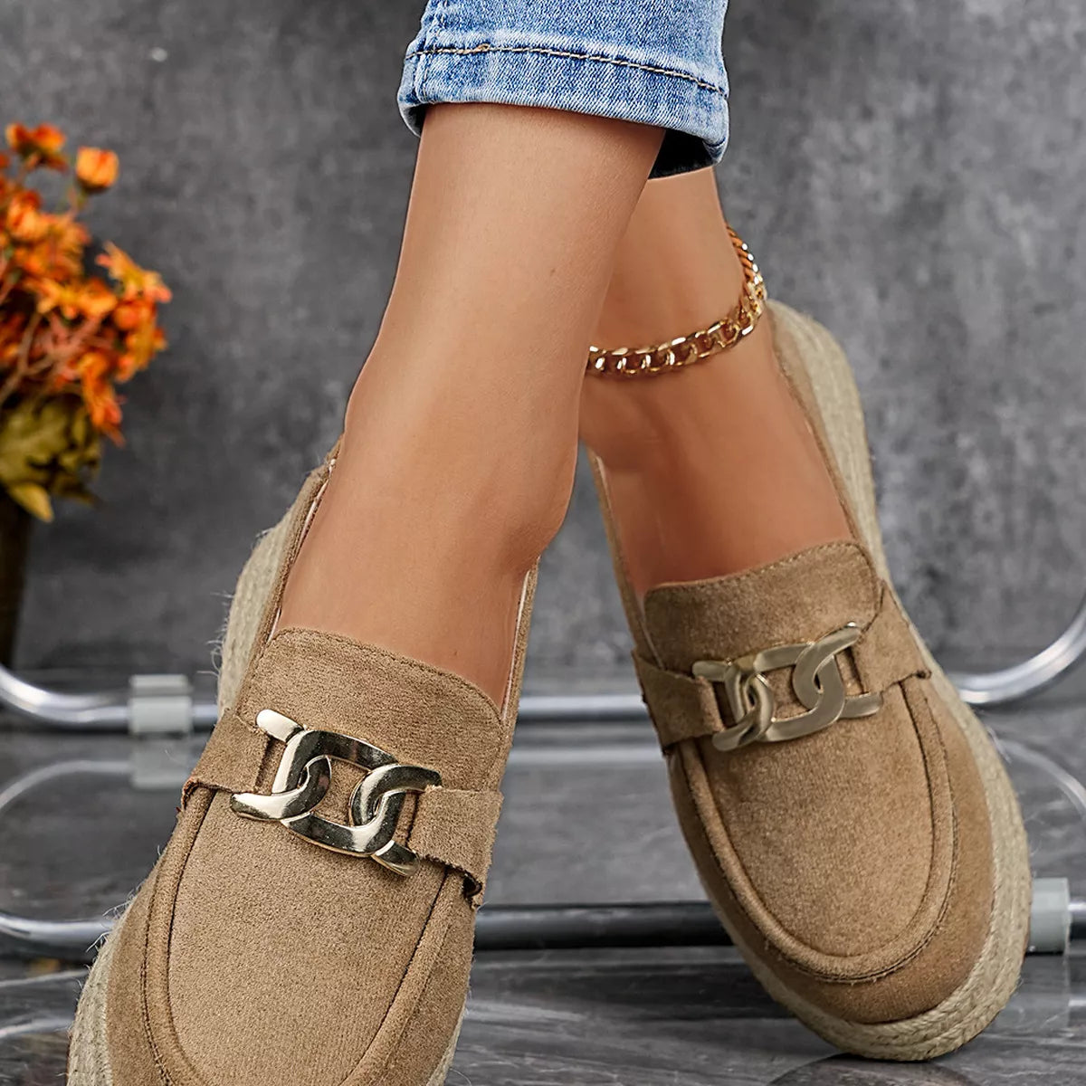 Sarah Express Women's Round Toe Platform Slip-On Shoes