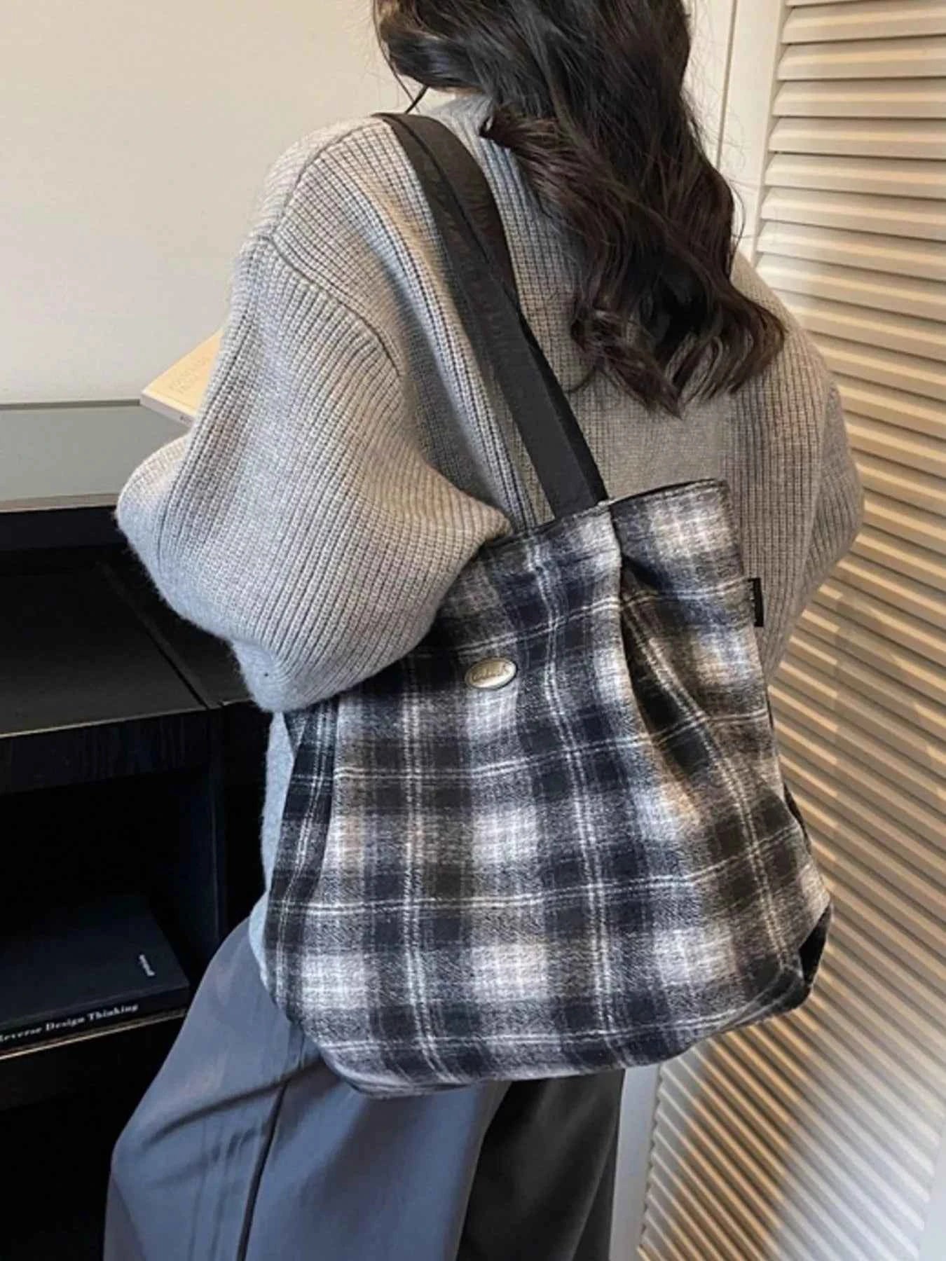 Plaid Pattern Casual Tote Bag
