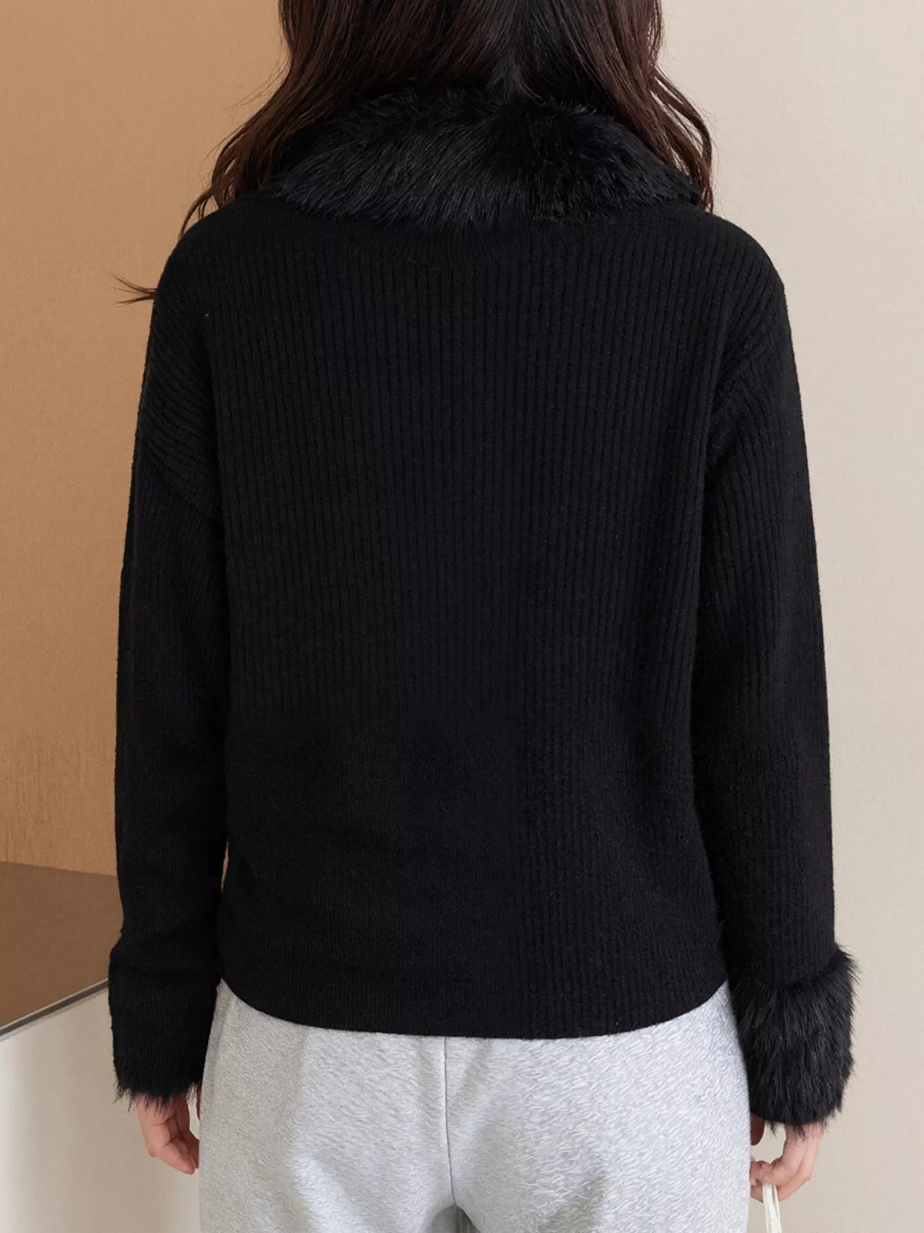 Sarah Express Women's Fluffy Trim Zip-Up Cardigan