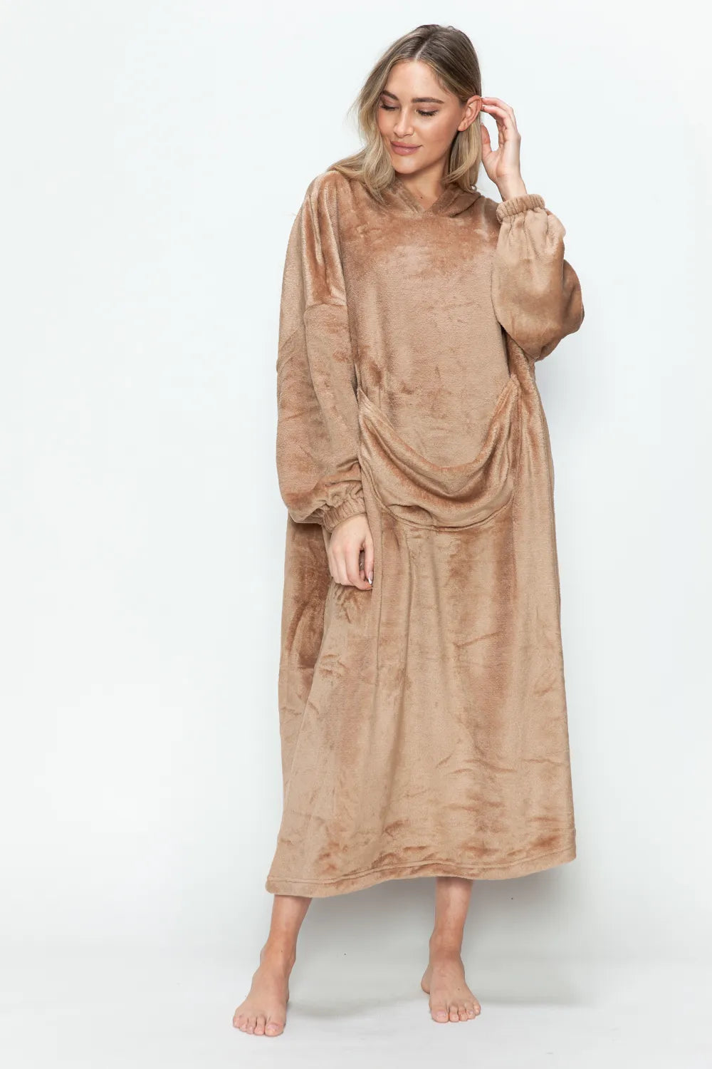 Sarah Express Women’s Plus Size Hooded Midi Lounge Dress with Pockets