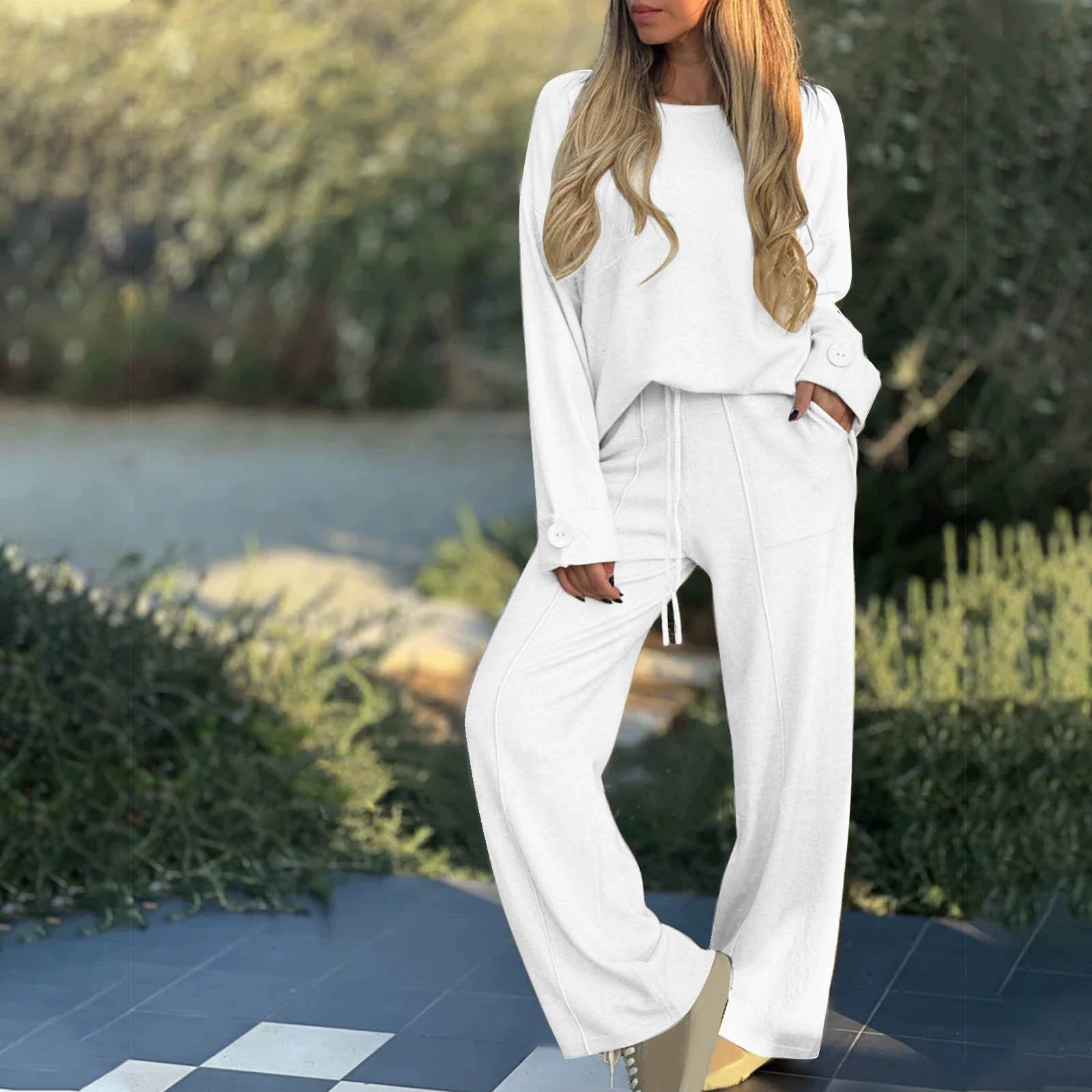 Sarah Express Women's Two-Piece Matching Set Long Sleeve Top Wide Leg Pants