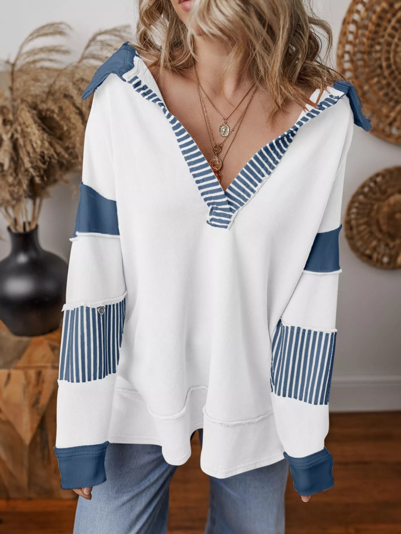 Sarah Express Women's Striped Color Block Long Sleeve Sweatshirt White