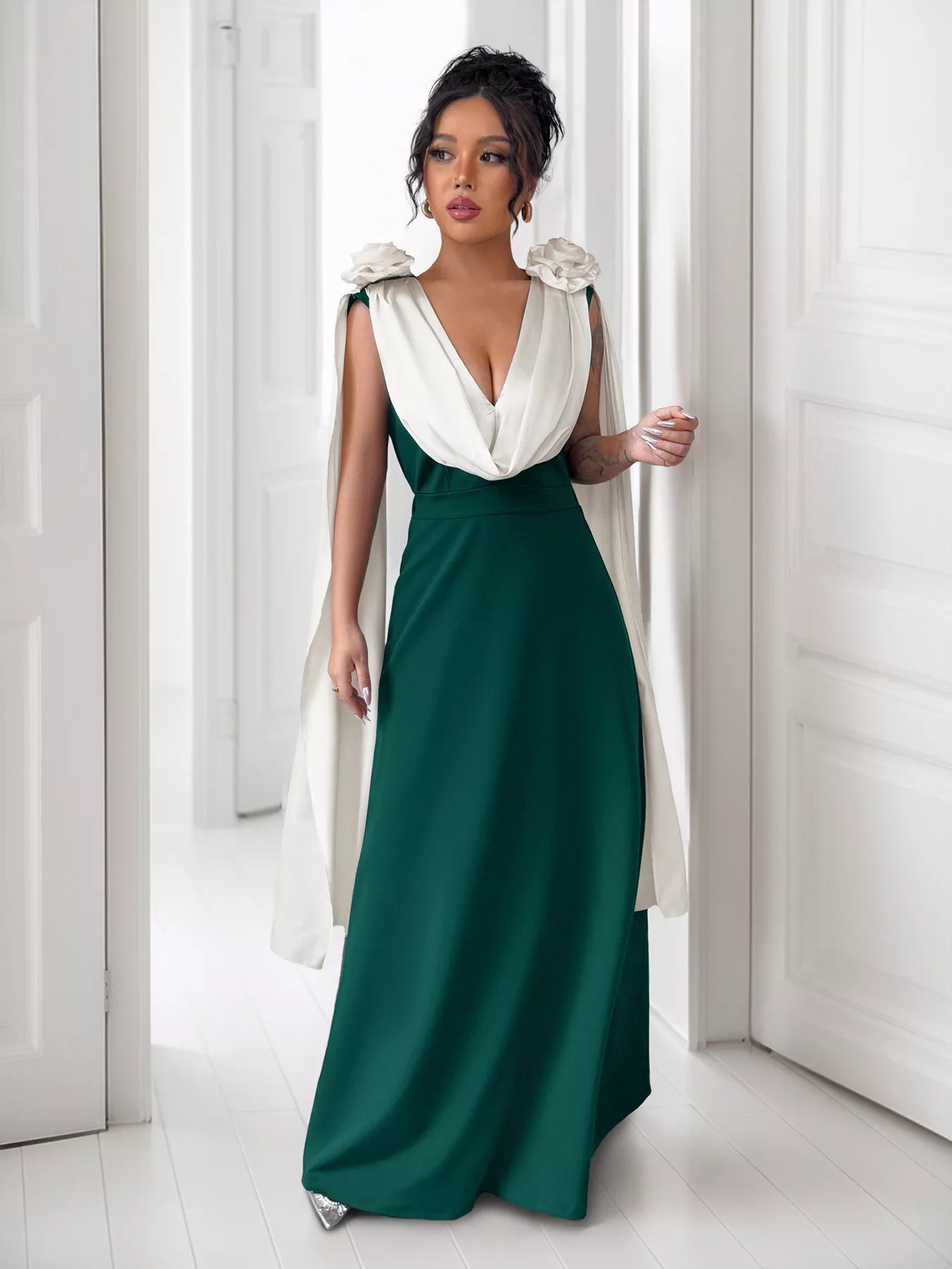 Sarah Express Women's Floral Applique Two Tone Maxi Dress Dark Green