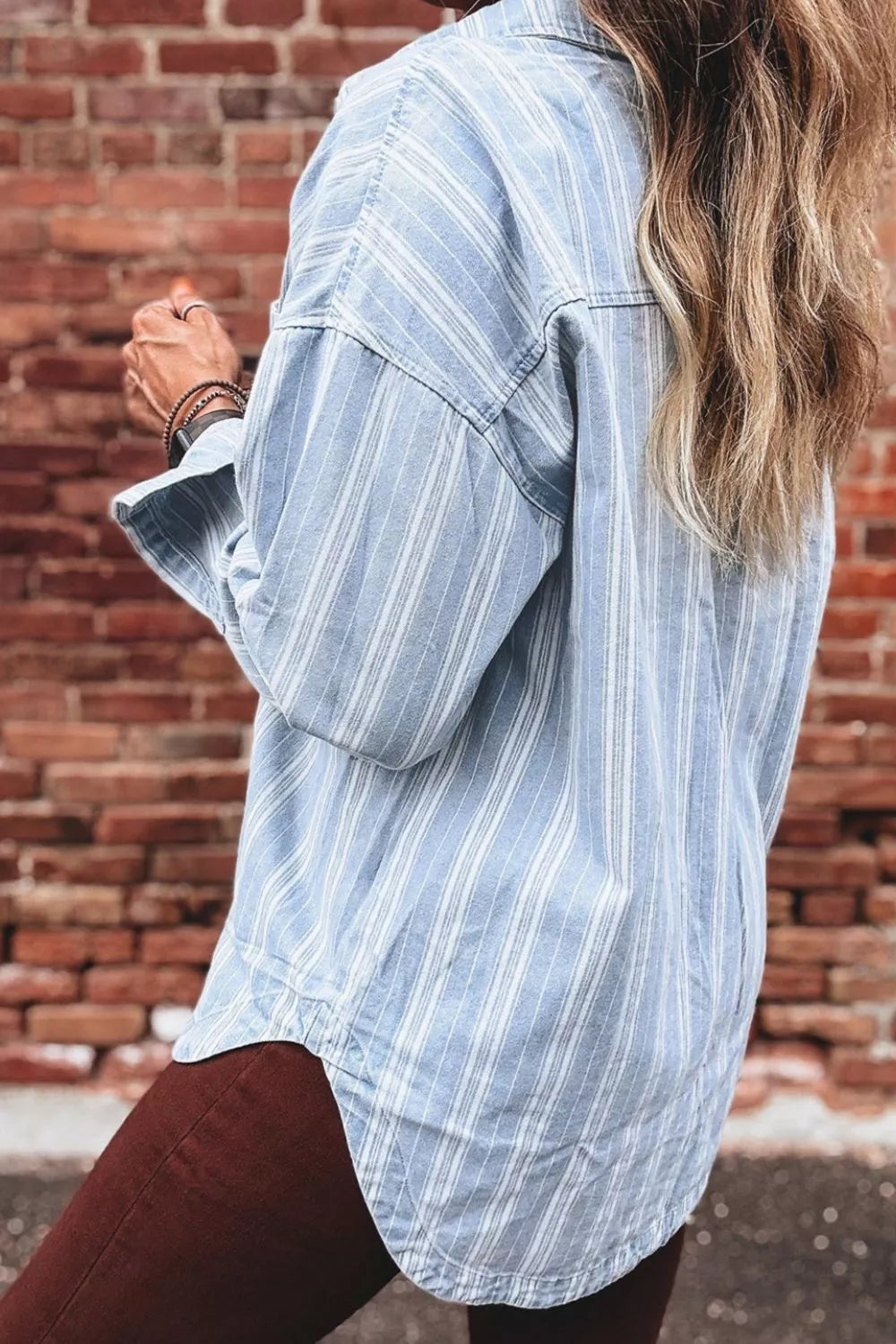 Sarah Express Women's Striped Button Down Denim Shacket Jacket with Pockets