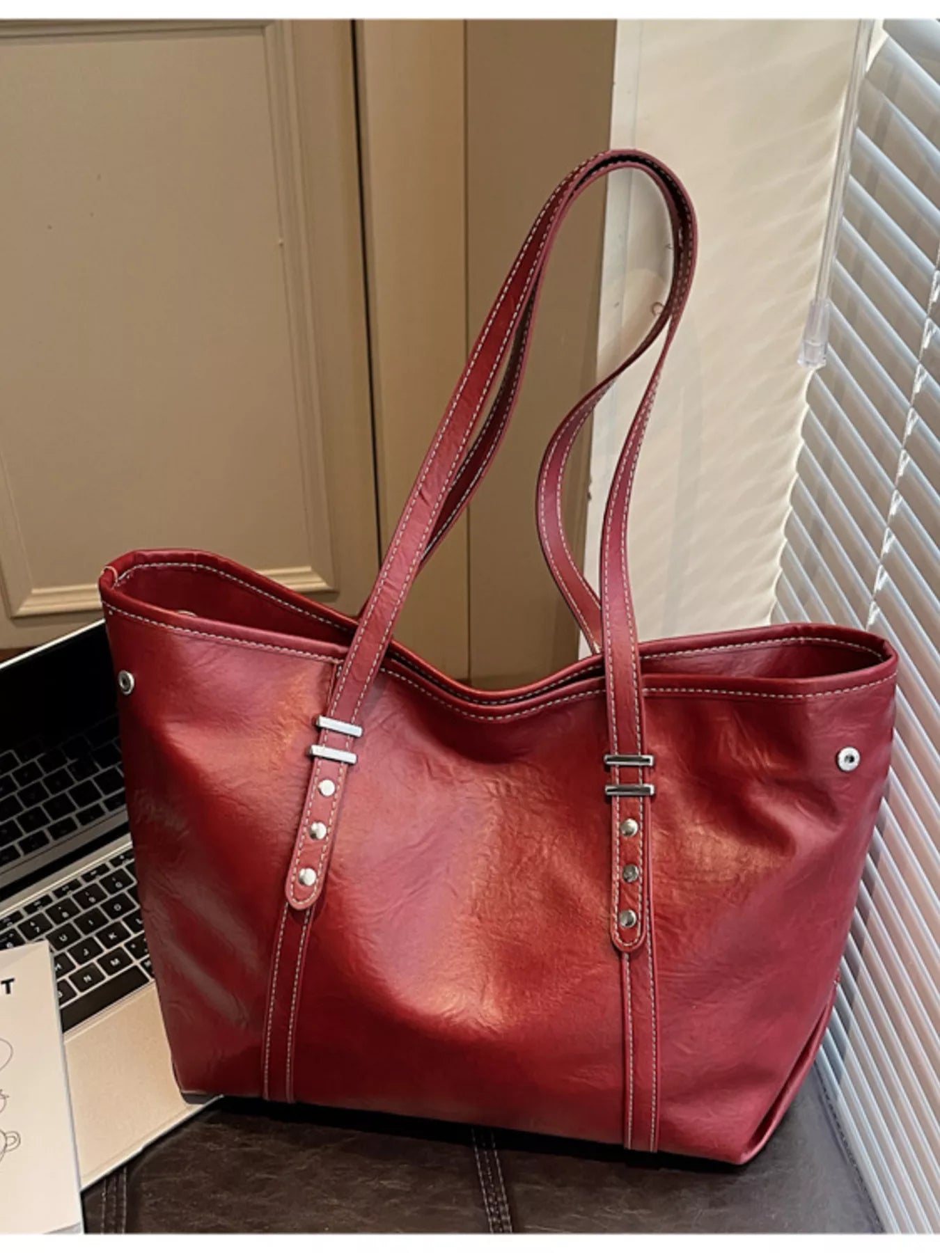 Sarah Express Women's Vintage Large Capacity PU Leather Tote Bag - Classic Shoulder Handbag Burgundy ONESIZE