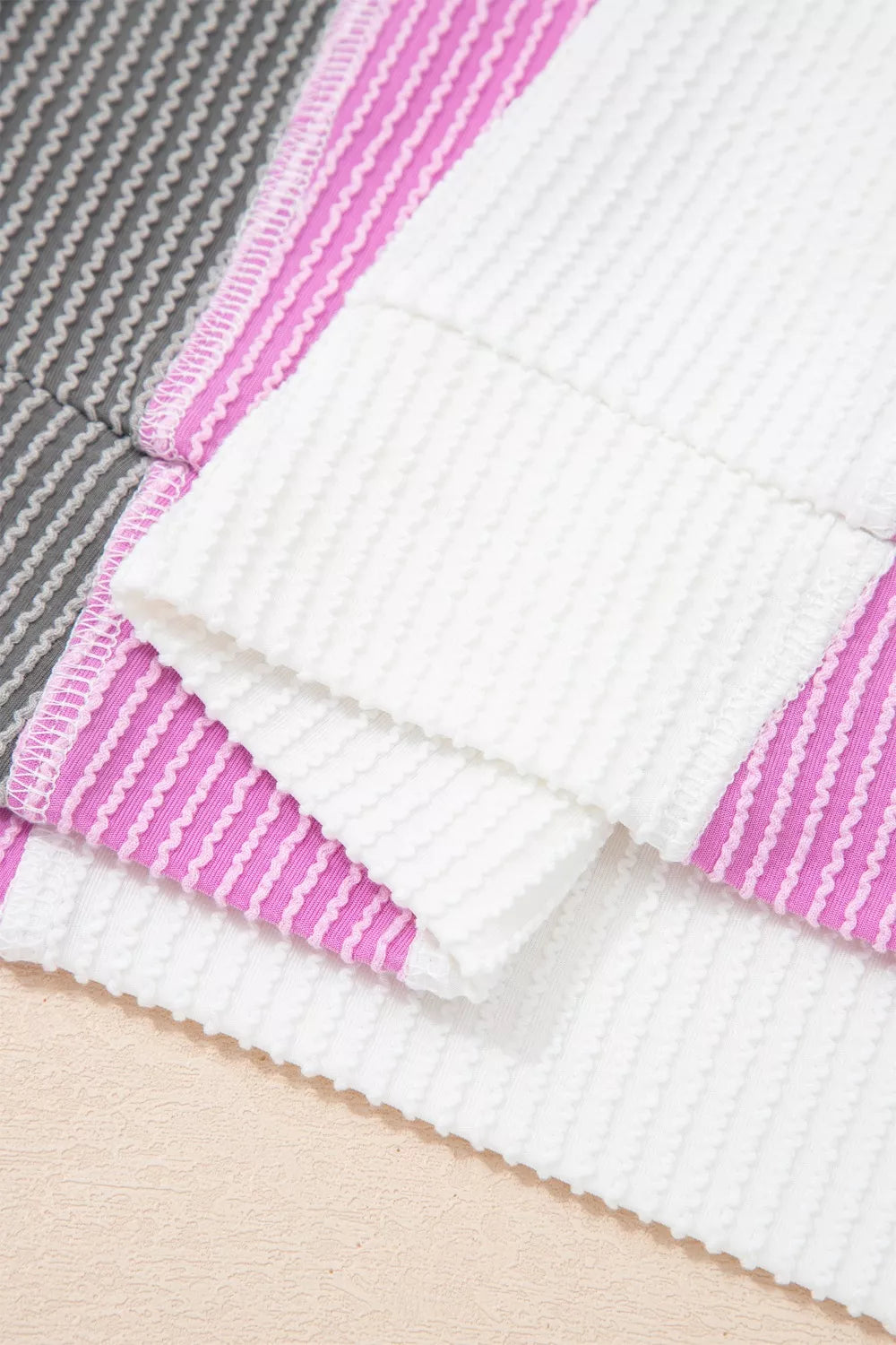 Sarah Express Women's Ribbed Raw Seam Color Block Patchwork Long Sleeve Top