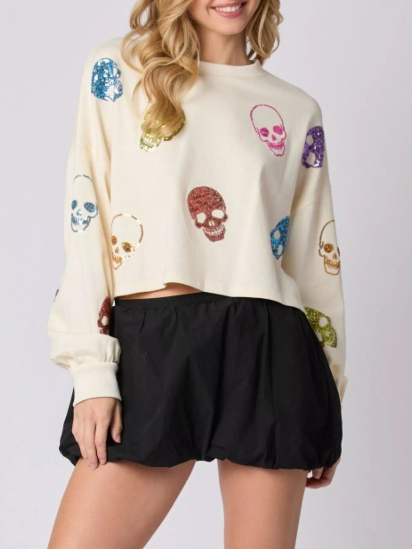 Sarah Express Women's Sequin Skull Long Sleeve Sweatshirt