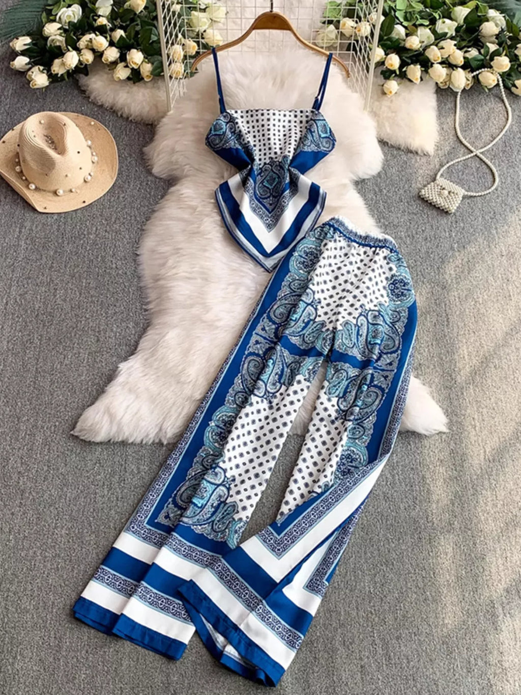 Sarah Express Women's Tie Back Printed Cami and Pants Set - Two Piece Outfit