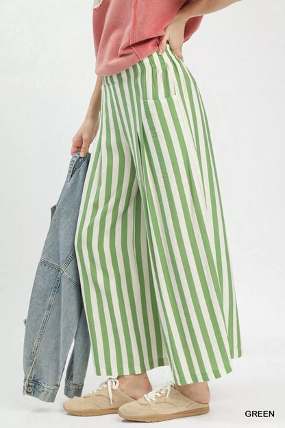 Sarah Express Women's Vertical Stripe Wide Leg Pants