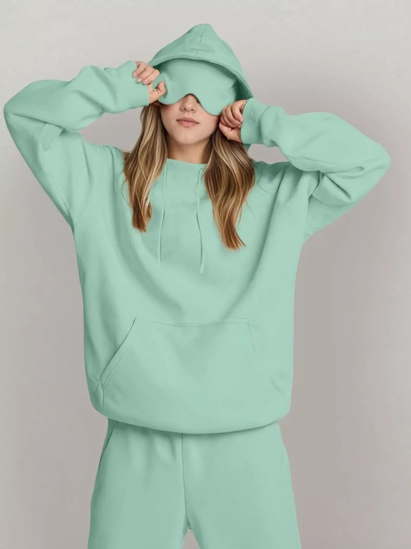 Sarah Express Women's Oversized Kangaroo Pocket Long Sleeve Hoodie Gum Leaf