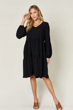 Sarah Express Women’s Plus Size V-Neck Balloon Sleeve Tiered Dress
