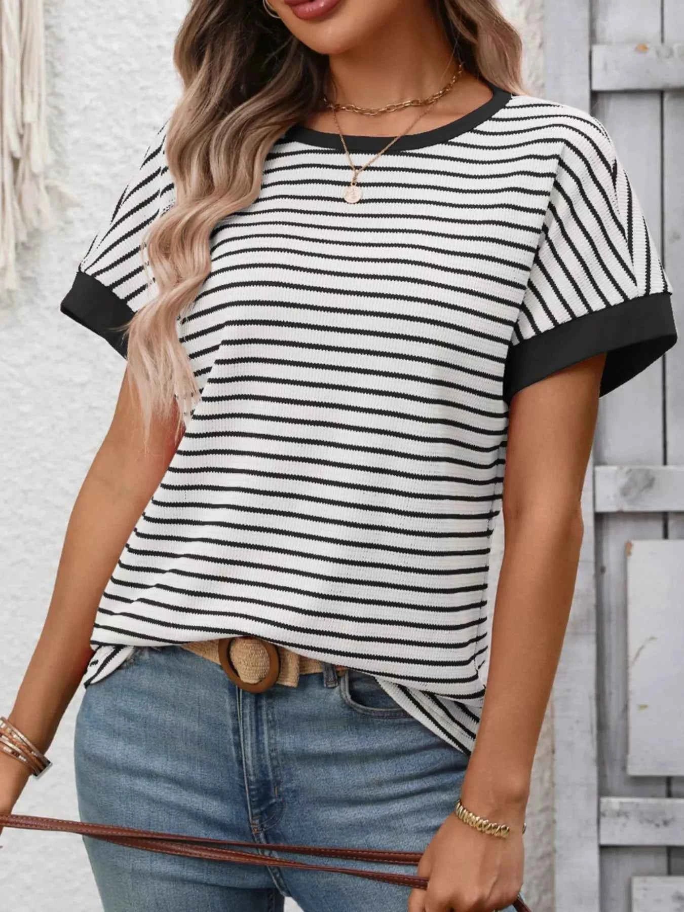 Sarah Express Women's Striped Ribbed Knit Short Sleeve T-Shirt