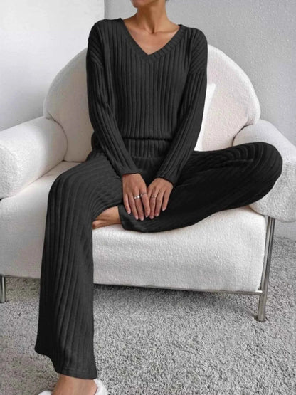 Sarah Express Women's Ribbed Knit V-Neck Top and Pants Set - Two Piece Lounge Set