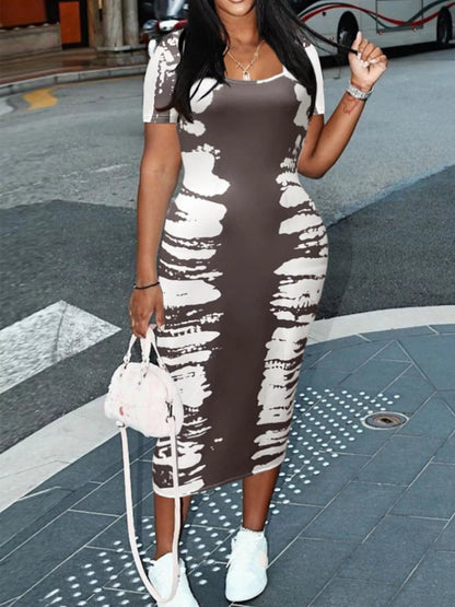 Sarah Express Women's Plus Size Square Neck Short Sleeve Dress