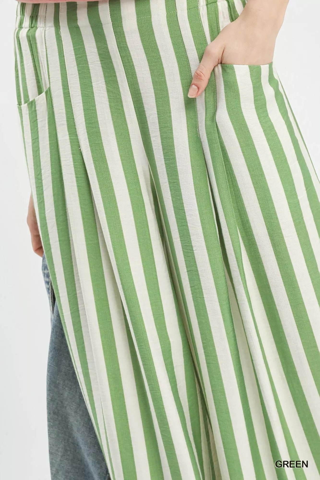 Sarah Express Women's Vertical Stripe Wide Leg Pants
