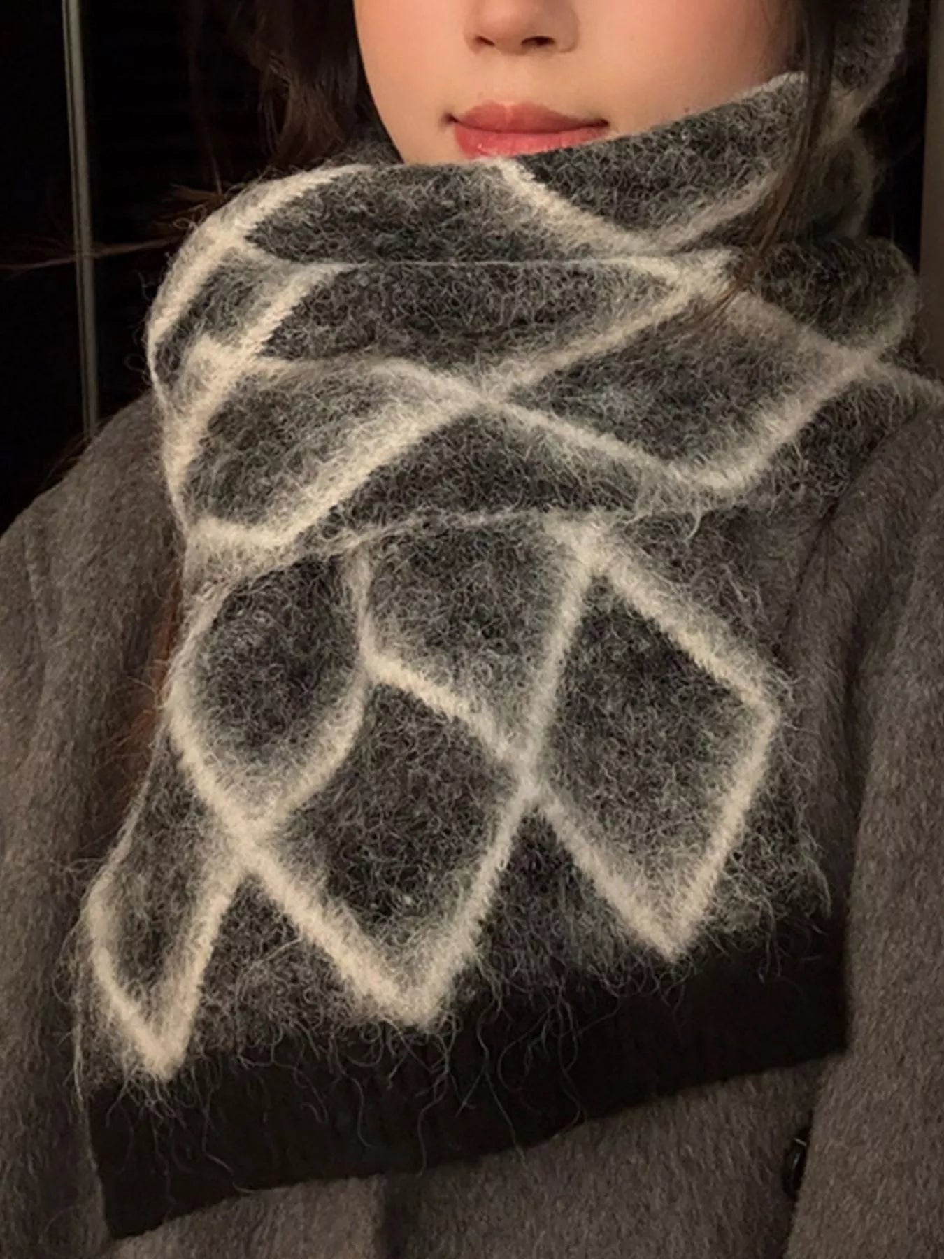 Sarah Express Women's Diamond Pattern Fuzzy Knit Scarf