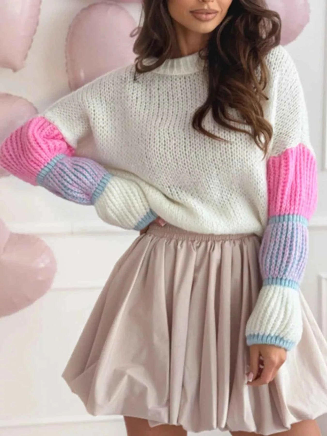 Sarah Express Women's Color Block Round Neck Sweater - Ribbed Knit Long Sleeve Pullover