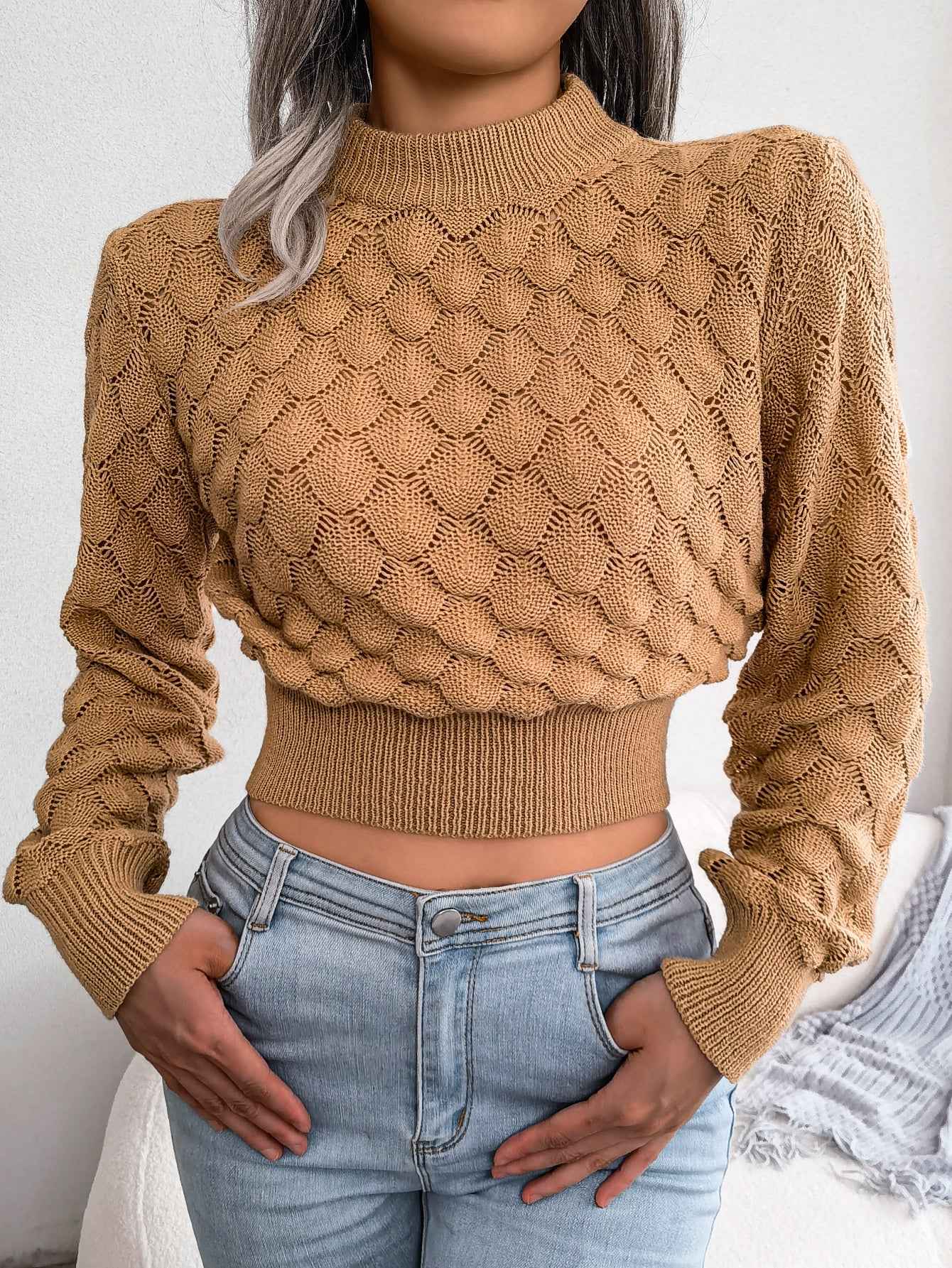 Sarah Express Women's 3D Diamond Knit Long Sleeve Cropped Sweater Khaki